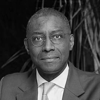Leslie Mapondera